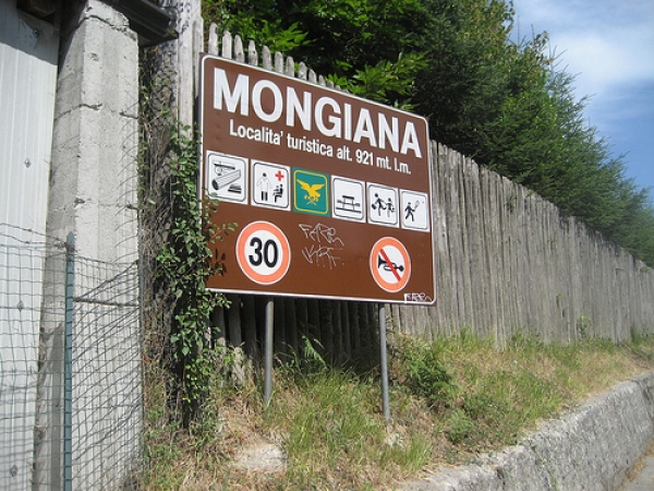 Mongiana, il sindaco contro il volantinaggio selvaggio