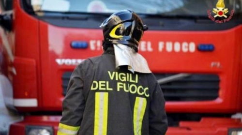 Rinnovo contratti dei Vigili del fuoco, una delegazione in sciopero anche davanti la prefettura di Vibo