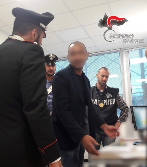 Ucciso in casa e poi bruciato, arrestato il nipote della badante - VIDEO