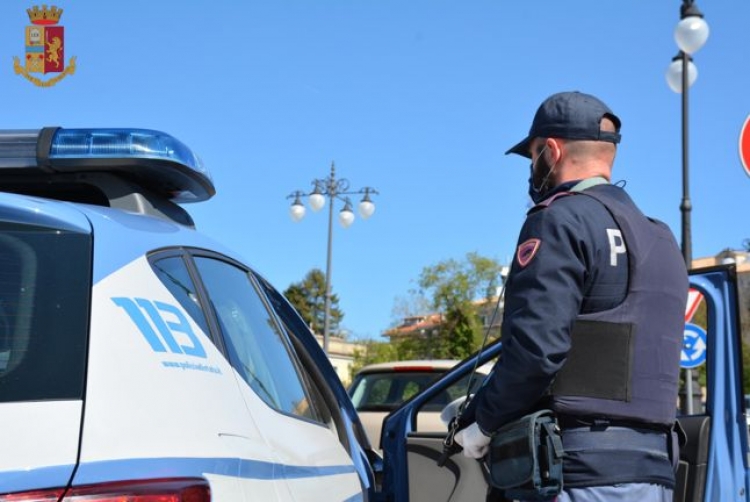 La polizia denuncia un vibonese per ricettazione