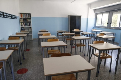 Definito un Piano per controllare la circolazione del Covid nelle scuole del Vibonese