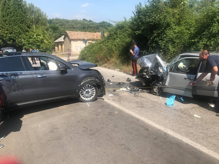 Incidente frontale alle porte di Spadola, coinvolte 2 auto