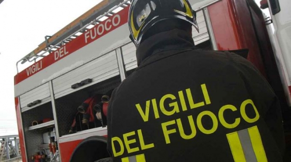 A2, autoarticolato in fiamme all&#039;altezza dello svincolo di Pizzo