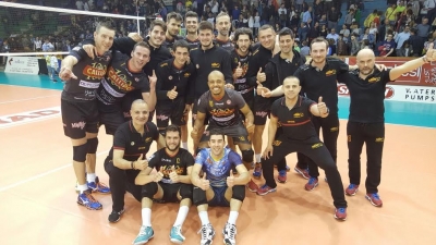 Volley, playoff di A2: straordinaria rimonta della Tonno Callipo in gara 2. Reggio Emilia ko