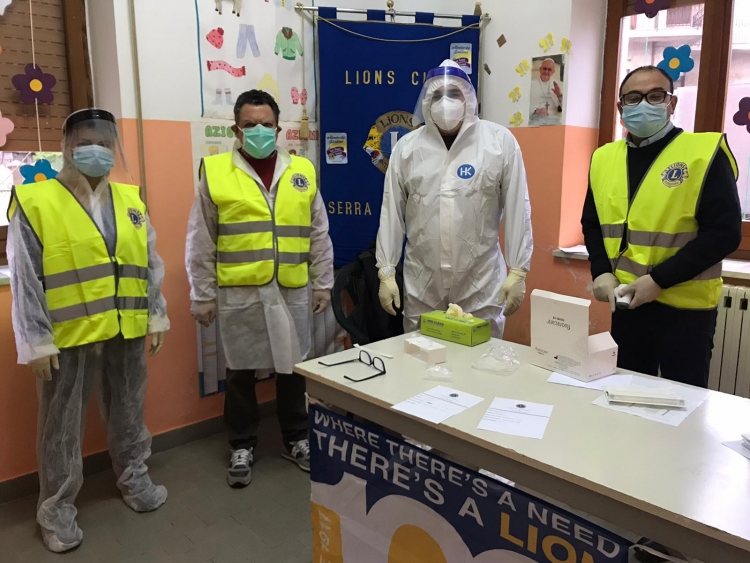 Coronavirus, i Lions esultano per lo screening promosso a Spadola: «Gli oltre 80 tamponi sono tutti negativi»