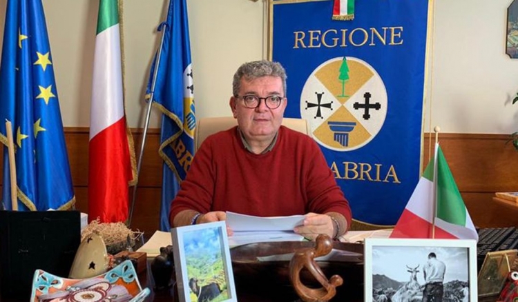 Calabria di nuovo in zona rossa, Spirlì: «Misure indispensabili»