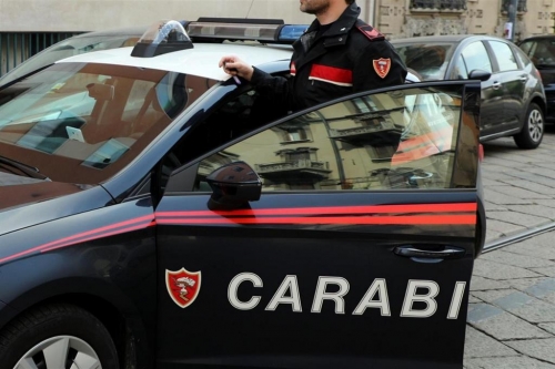 Autocarro rubato a Borgia e trovato a Gerocarne, denunciate 2 persone