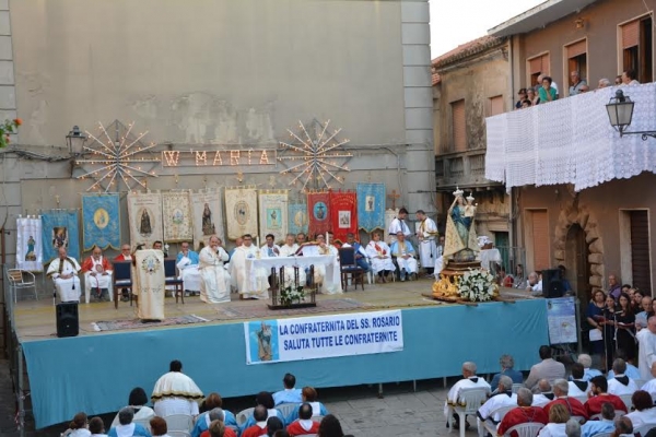 Festa della Madonna del Rosario, a San Nicola il IV raduno delle confraternite