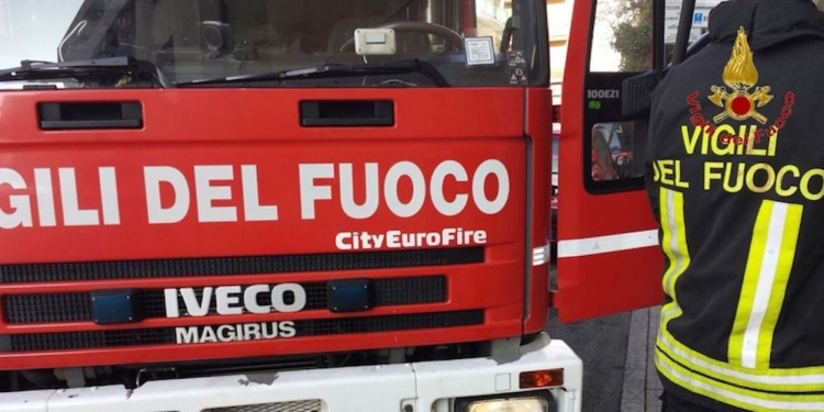 I Vigili del fuoco ritrovano un giovane che era scomparso da Briatico