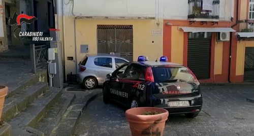 Violenta rissa nel centro storico di Pizzo, denunciate sei persone