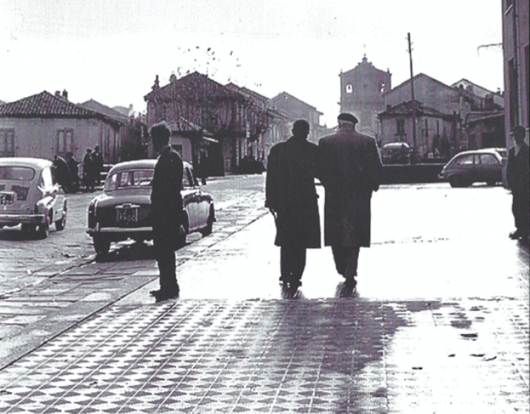 Sopra e in basso, foto di Franco Gambino allegate alla seconda edizione di &quot;Sull&#039;Ancinale&quot; (Il Brigante, 2005)