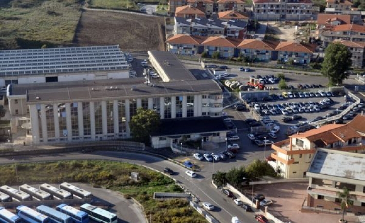 Provincia di Vibo, stabilizzati 13 lavoratori socialmente utili e di pubblica utilità