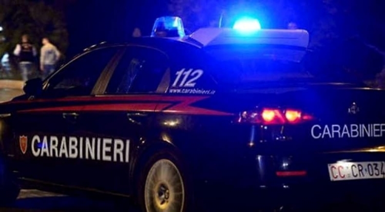 Controlli dei carabinieri nel Soveratese, sequestrata una discoteca