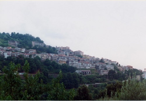 Calabria in zona arancione da lunedì, ma San Nicola e Piani di Acquaro entrano subito in zona rossa