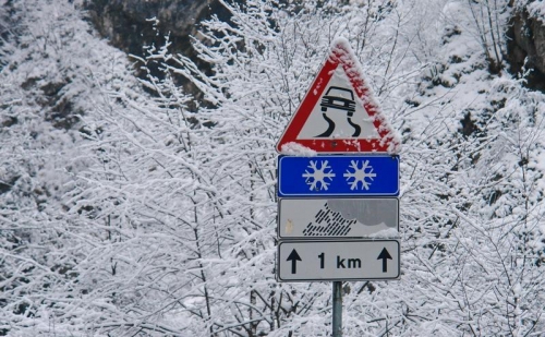 Neve, scuole chiuse a Fabrizia e Mongiana