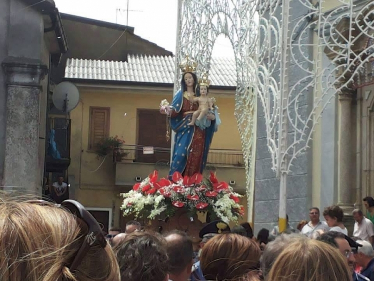 Brognaturo, gli Amakorà e Massimo Di Cataldo per la festa della Madonna della Consolazione