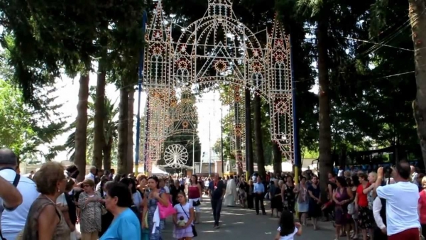 Torre di Ruggiero, botti irregolari: saltano i fuochi pirotecnici per la festa della Madonna delle Grazie