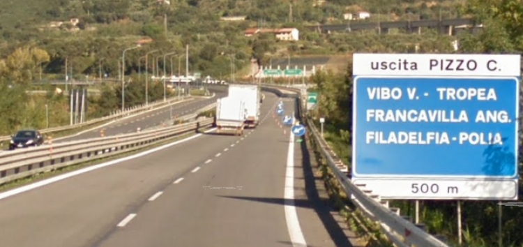 Lavori sull’A2, limitazioni al transito nel tratto vibonese