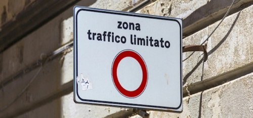 Serra, istituita la Ztl h24 su Corso Umberto I°