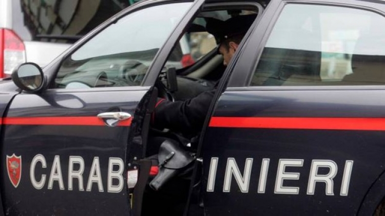 Tenta di aggredire i carabinieri, arrestato 56enne a San Calogero