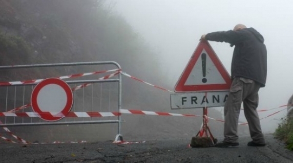 Danni alla viabilità causati dal maltempo, il sindaco di Mongiana chiede l&#039;intervento delle autorità competenti