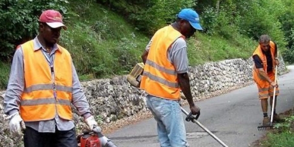 Migranti all’opera per la cura del territorio in 9 comuni del Vibonese, stipulato un protocollo in Prefettura