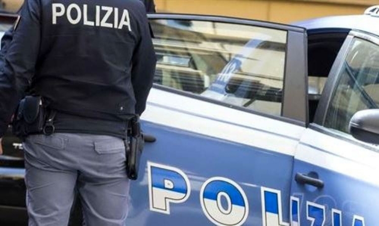 Custodiva un arsenale in cantina, 45enne vibonese arrestato a Torino