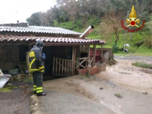 Maltempo nel Vibonese, sgomberate abitazioni a Vena e Longobardi