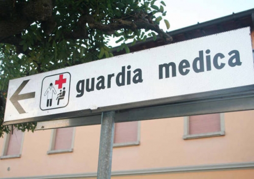 Arena, la Guardia medica non visita i pazienti a casa e il sindaco sporge denuncia