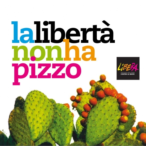 “La libertà non ha pizzo”, anche il questore e il prefetto alla consegna dei loghi di Libera