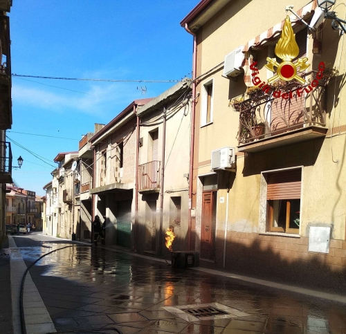 Bombola di gas in fiamme in una casa a Spilinga, intervengono i Vigili del fuoco