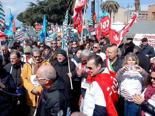 Provincia, saltano anche gli stipendi di maggio: continua lo stato di agitazione