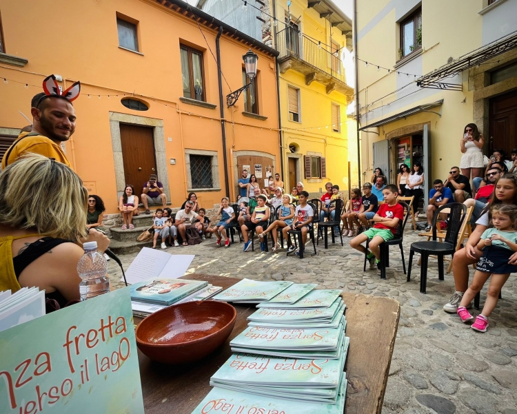 L&#039;educazione stradale raccontata ai bambini: la favola del gruppo &quot;25 giugno&quot;