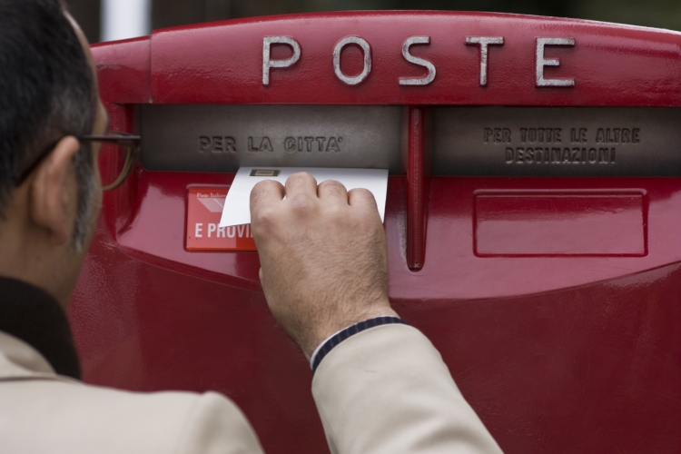 Il progetto “Decoro urbano” di Poste italiane arriva in 22 comuni del Vibonese