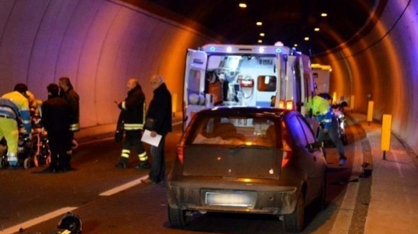 ‘Galleria della morte’ sull&#039;A3, riaperto il traffico in direzione Sud. La versione dell&#039;Anas