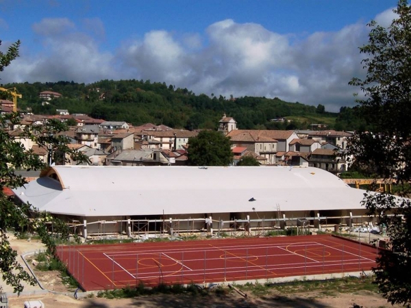 Serra, la piscina comunale &#039;riaprirà a novembre&#039;