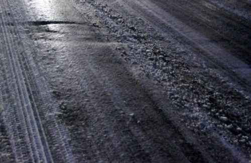 Balletto delle ordinanze per la “strada dei carbonai”: adesso è di nuovo chiusa al traffico