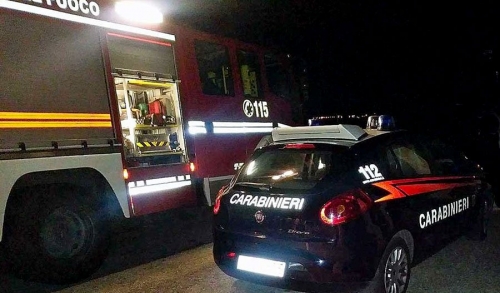 Incendio in un deposito di pneumatici nel Vibonese