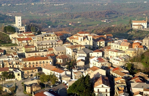 «Lasciare una Chiaravalle migliore ai nostri figli», nasce l’associazione “Verso il futuro”