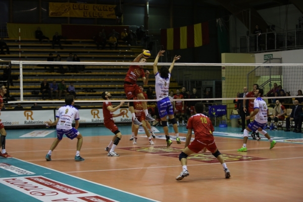 Volley, la Tonno Callipo torna al successo. Brescia battuta 3-0