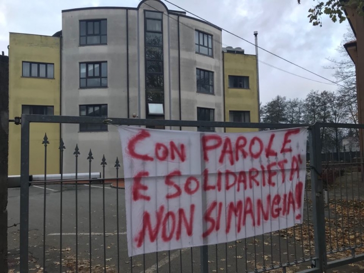 Mobilità in deroga, il Partito comunista: «Vergognoso che lo Stato regali soldi alle banche e si dimentichi dei lavoratori»