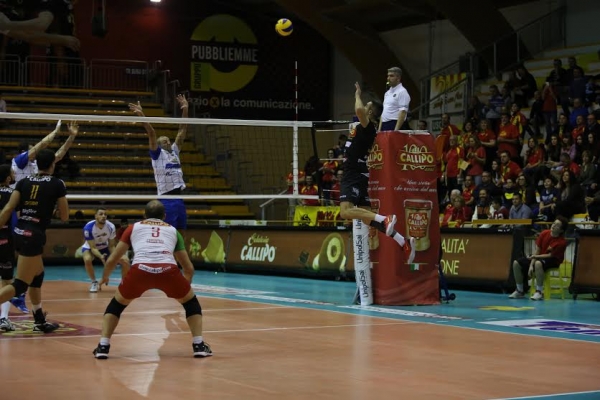 Volley, netta affermazione della Tonno Callipo